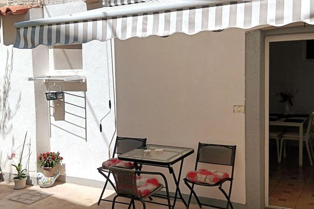 Lovely Apartment Morje - Koper Old Town ภายนอก รูปภาพ